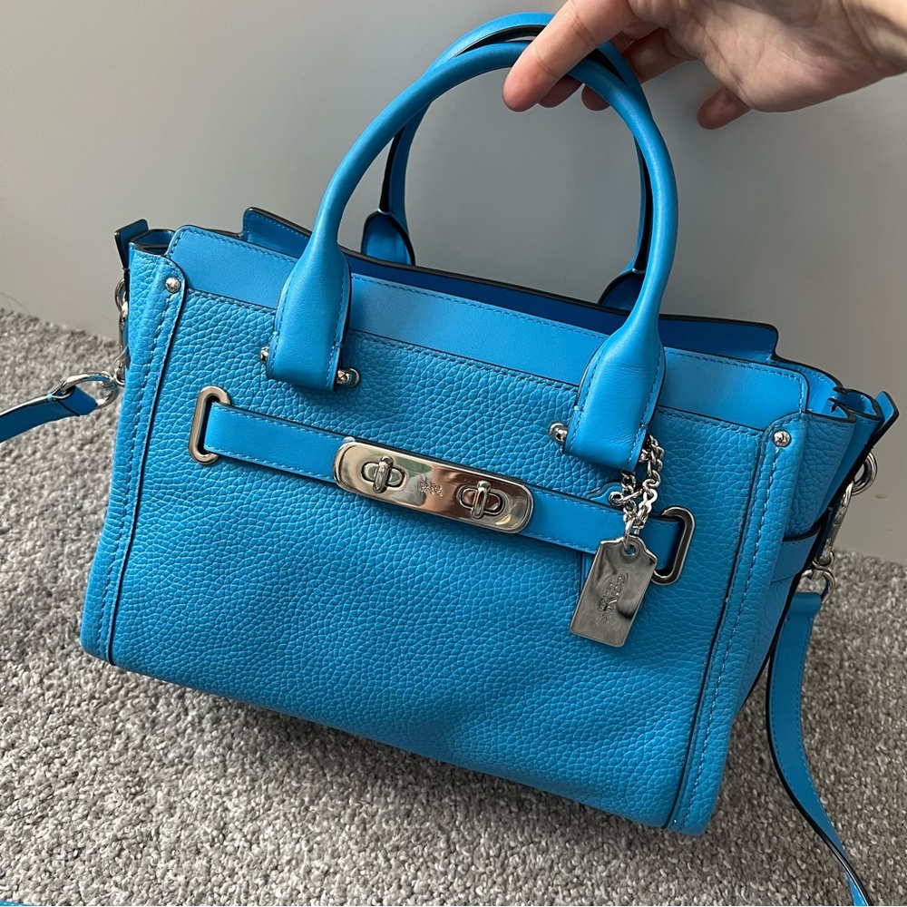 Coach swagger 27 medium size satchel bag NWT